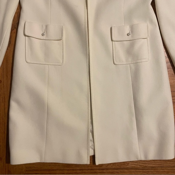 Tahari Arthur S. Levine off white long blazer coat size 6 - Picture 7 of 15